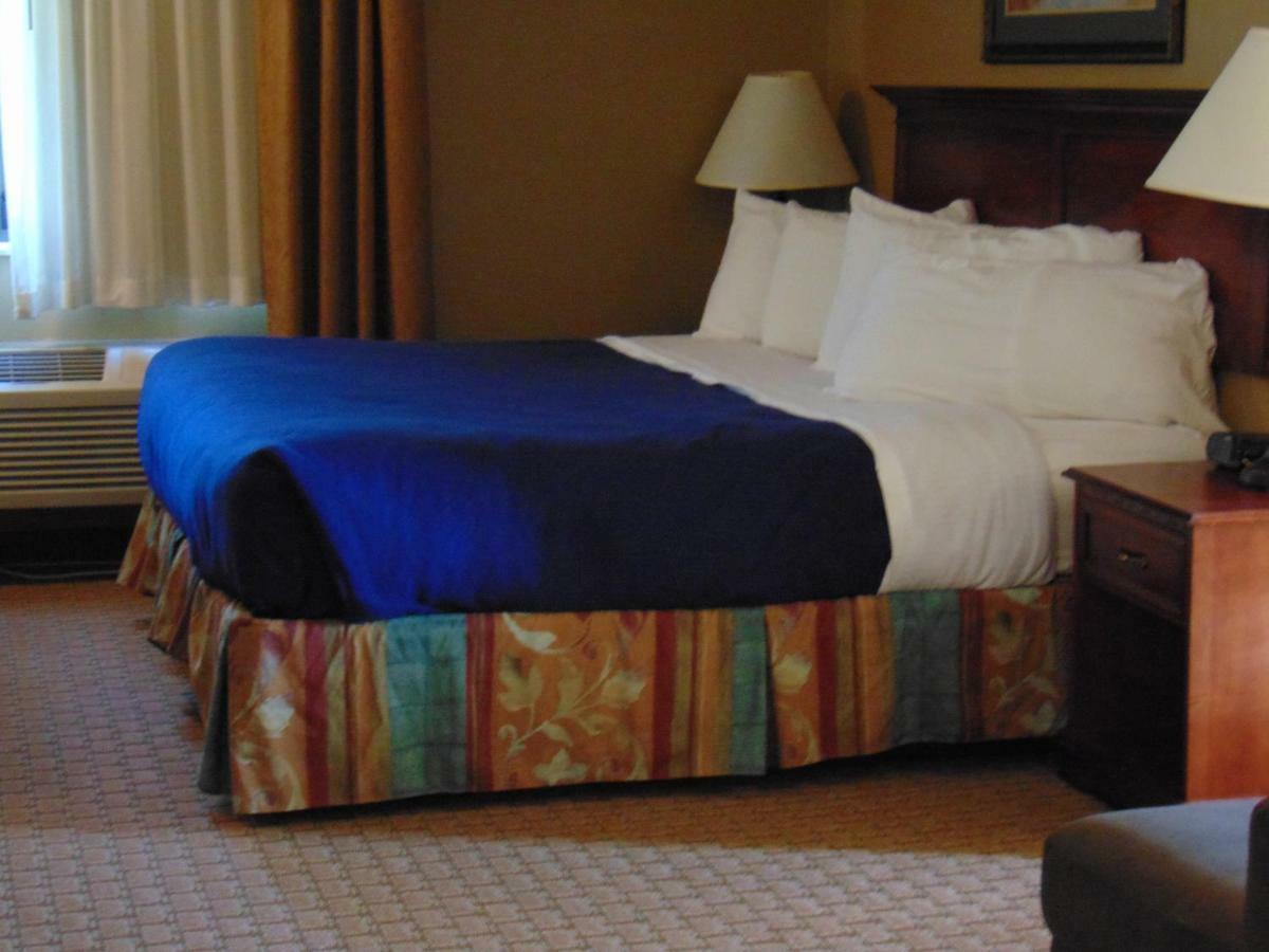 Horse Creek Hotel